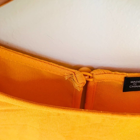 Shein size M mustard blouse with brown plaid balloon sleeves ruffle trim - Picture 4 of 5